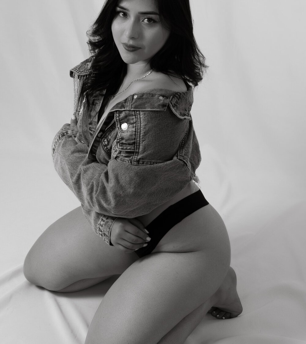 DahliaMoore profile