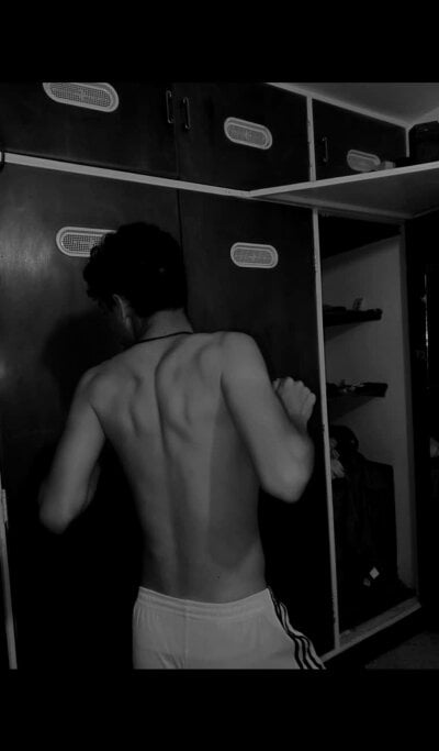 Itsfranco_21@xh