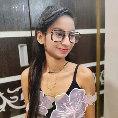 the_right_girl_20 🕯 nude cam