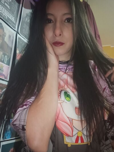 scarlethoshi from stripchat