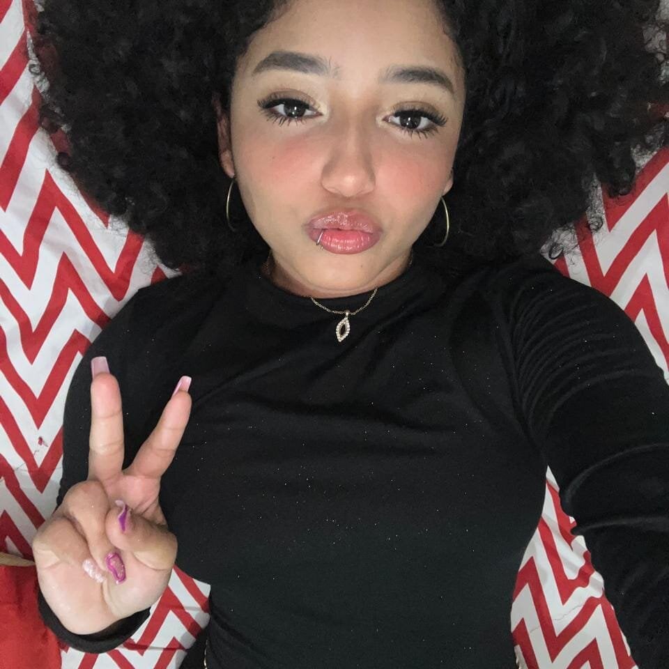 aliciablack01 from stripchat