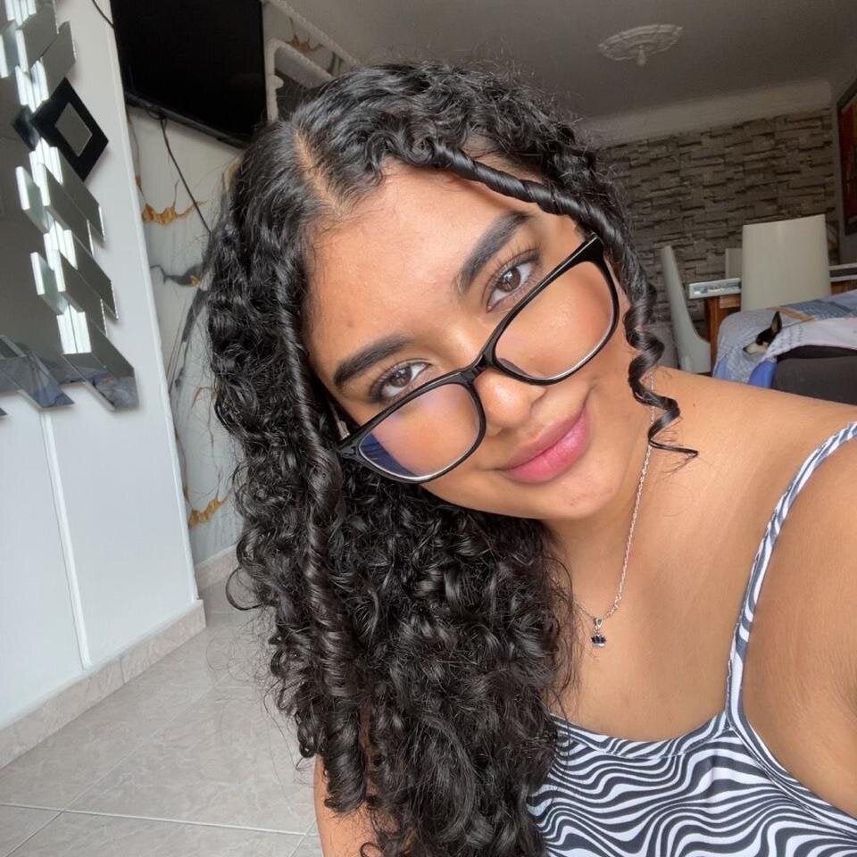 lilia_ivette profile