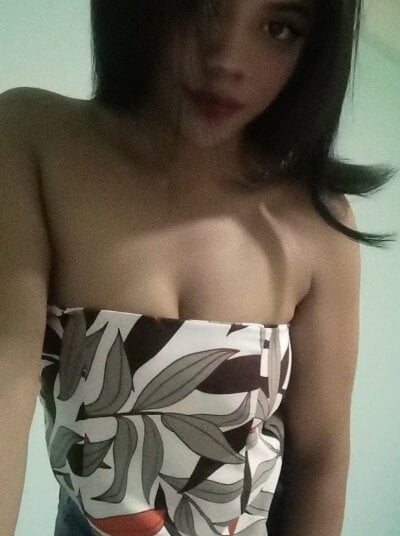 jlo_brunette from stripchat