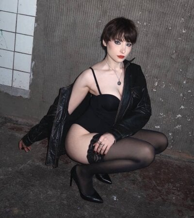 Lucyana_lune Female Doggystylecreampie Cam XXX