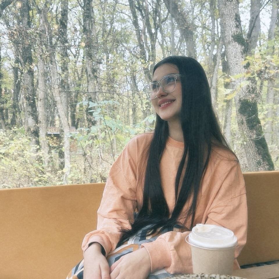 livesex.fan cleosayres livesex profile in ile-de-la-reunion cams