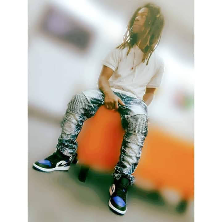 Its_Pleasure96's Offline XXX Chat