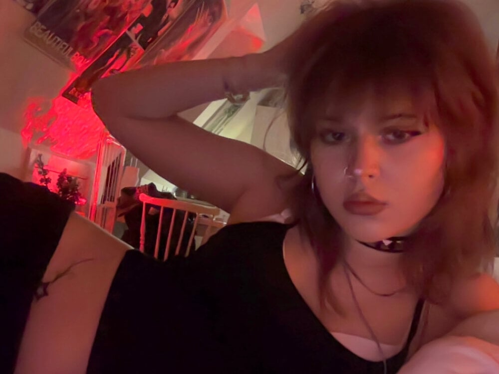 glamcambabes.com meganflowerz livesex profile in in-amazing-city cams