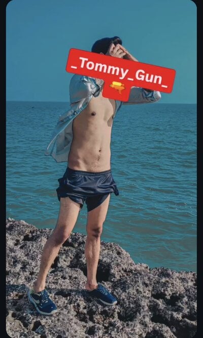 _Tommy_Gun_
