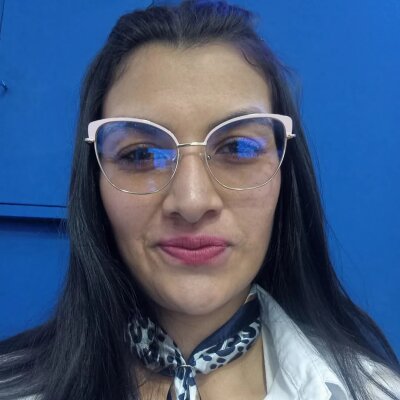 blue_and_whithe from stripchat