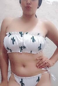 khloe_naugthy's webcam live show