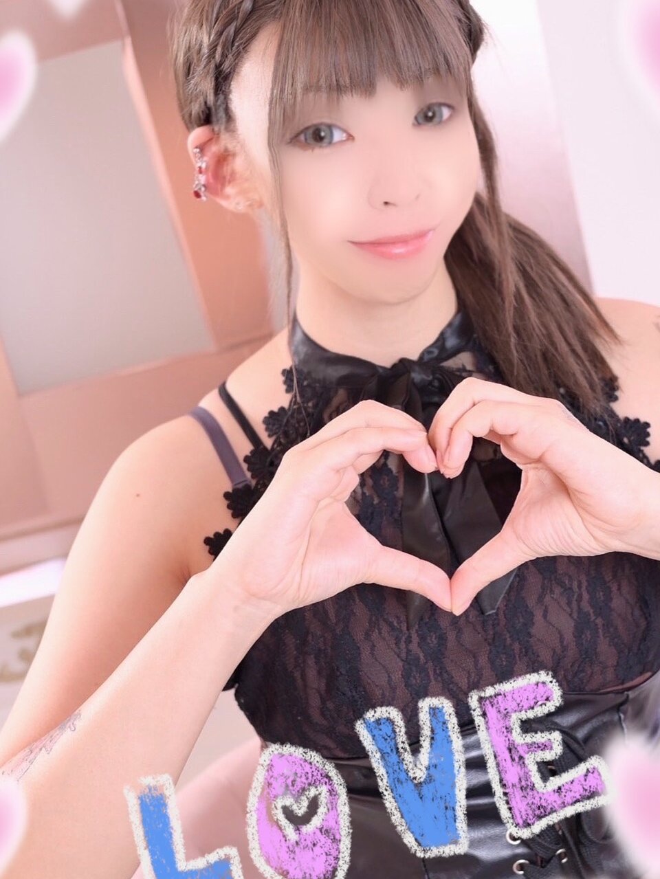 pornsexycams.com ryo-japan livesex profile in europe-secret-place-3 cams