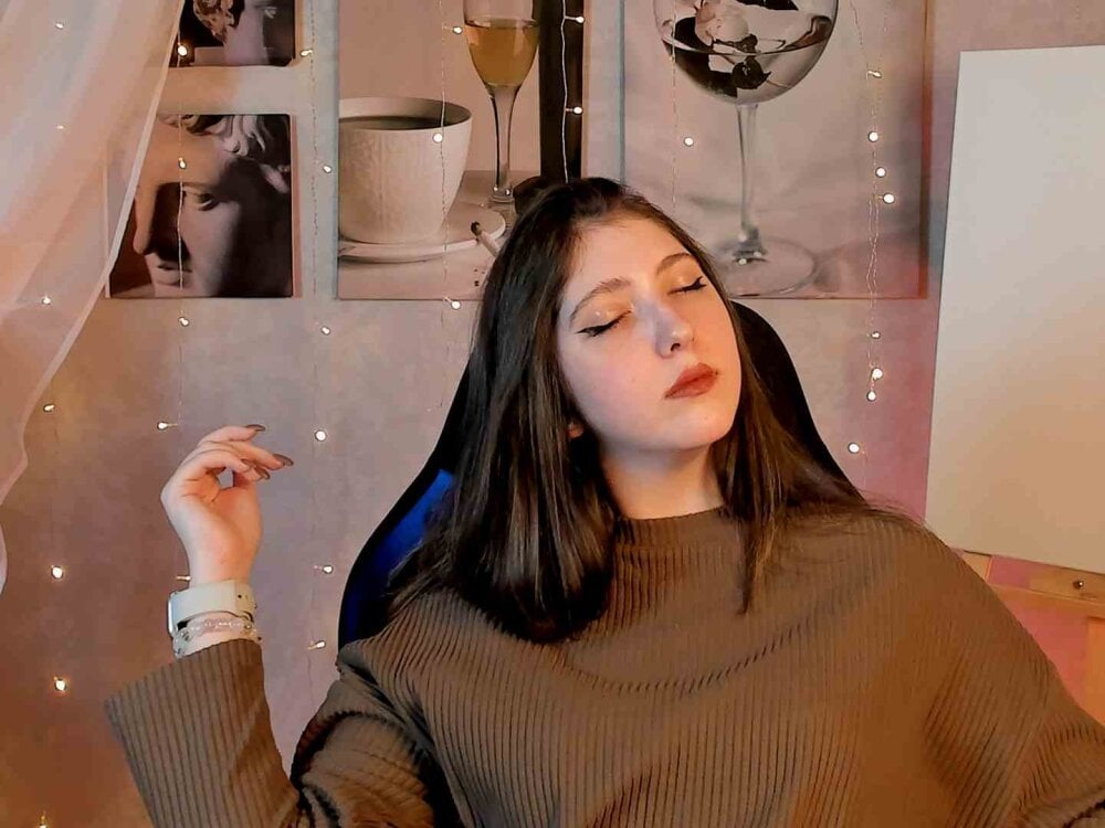 Mary_Miiller's Offline XXX Chat