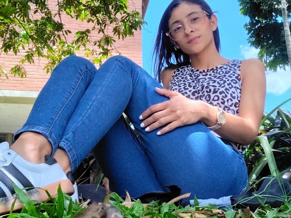 thedianakaro from stripchat