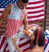 you_and_i9 webcam thumbnail