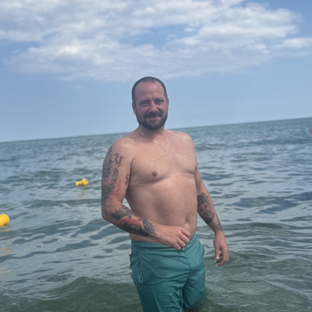 AdonisVibes profile