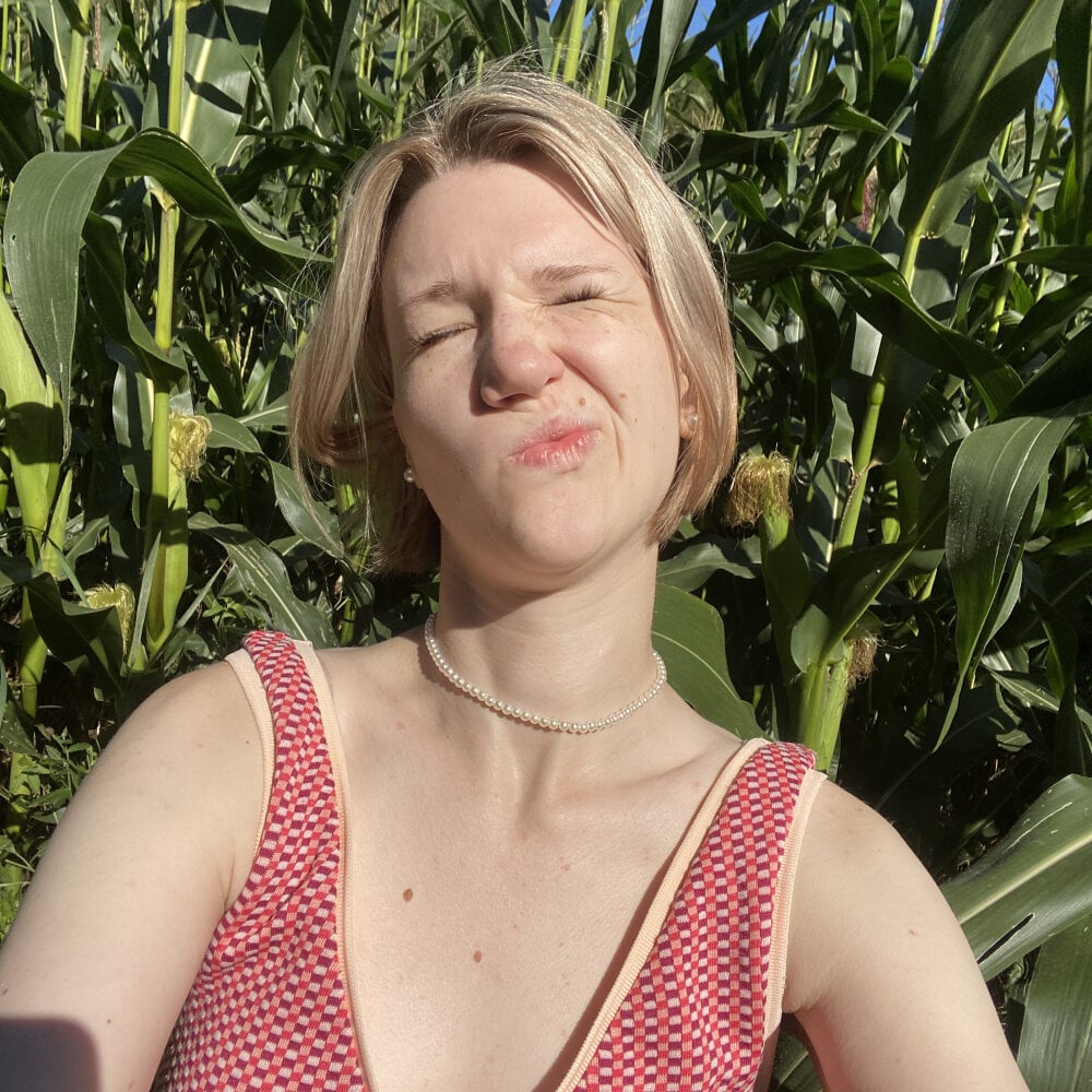 MariamBate profile
