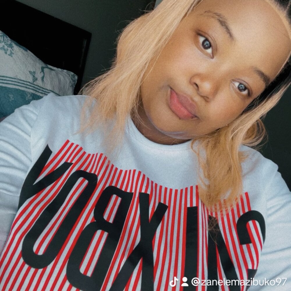 iluvcams.com chubbychick_98 livesex profile in always-by-your-side-33 cams