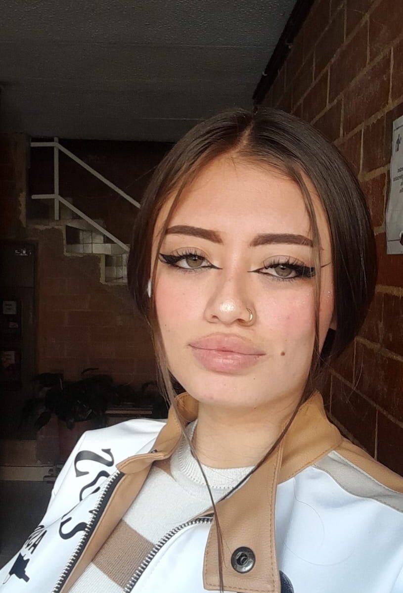 cora_tay profile