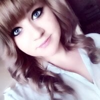 Creami_nimi's Offline Chat Room