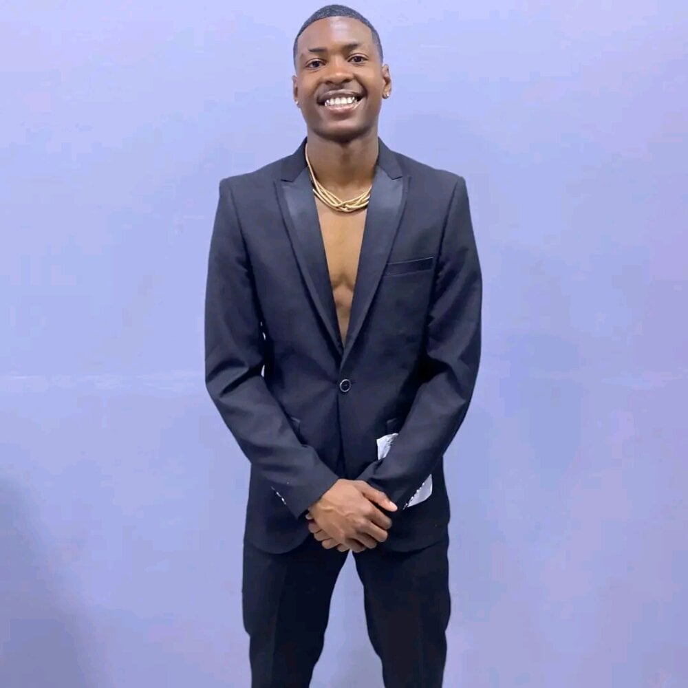 kingsexytbabeyy from stripchat
