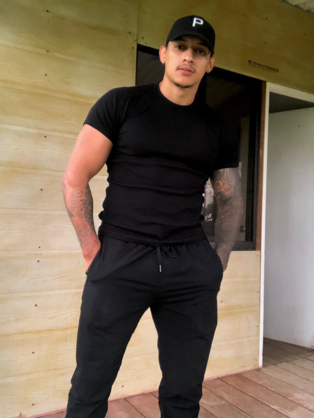 alessandroo__