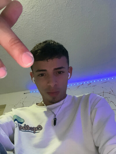 oliver_andrew3 from stripchat
