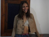 DahianaMontes2's Offline XXX Chat