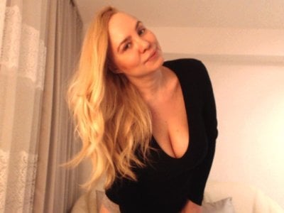 Sarah4you - romantic milfs