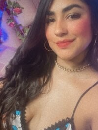 Charlotte_cute18's Live Webcam Show