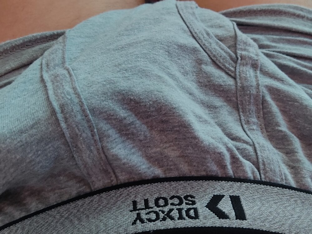 Cuteeeboy23 profile