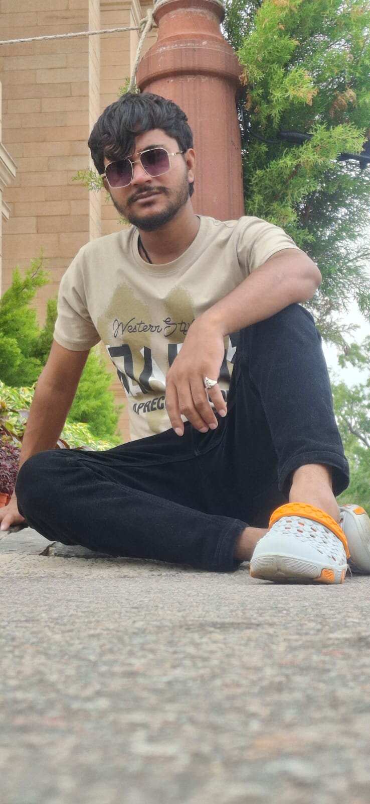 Sahrukhkhan