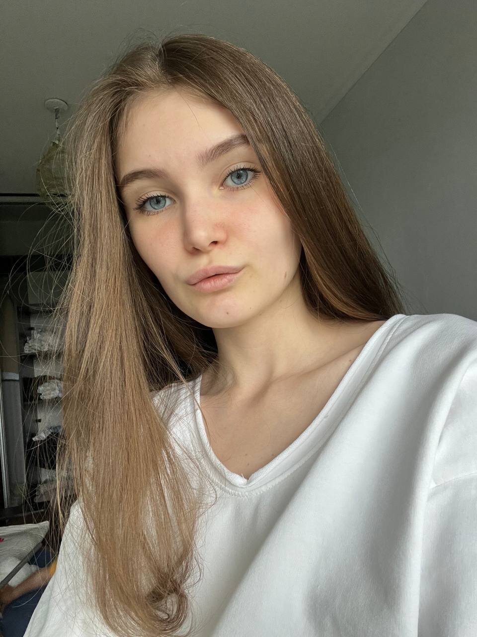 Roxy_Mour
