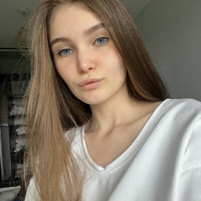 Roxy_Mour