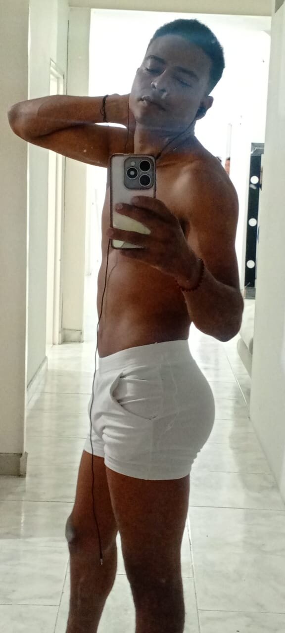 Sexy_kiing2