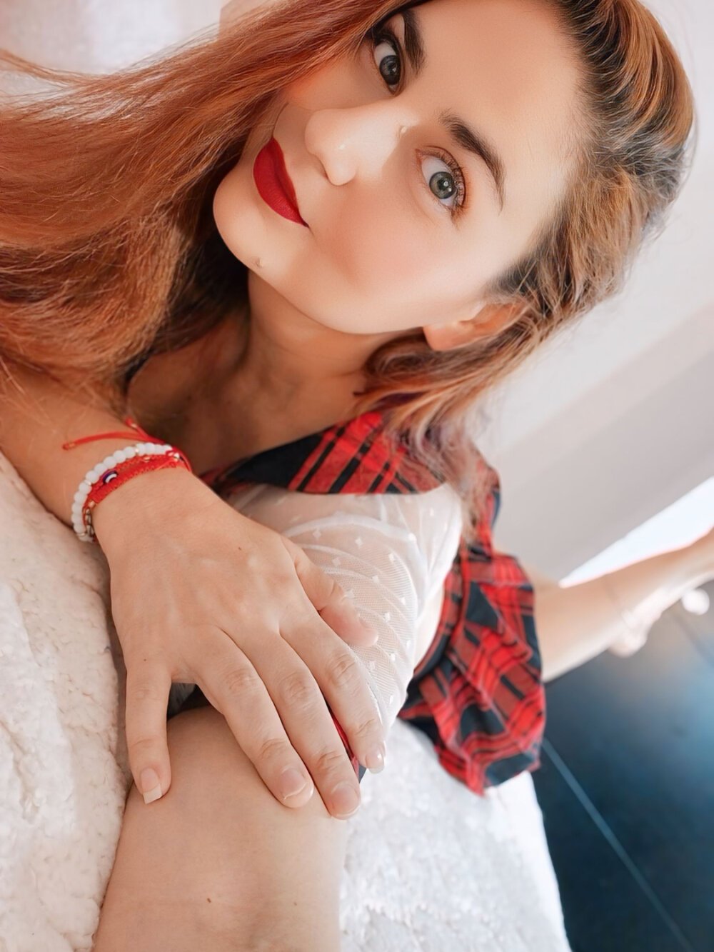 CataliinaSuarez_ profile