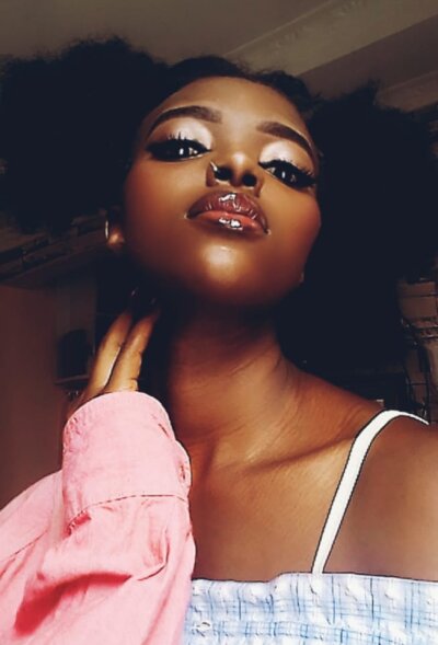 Blac_apple