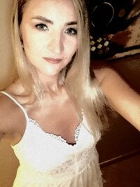 KotyaSnow's Offline Chat Room