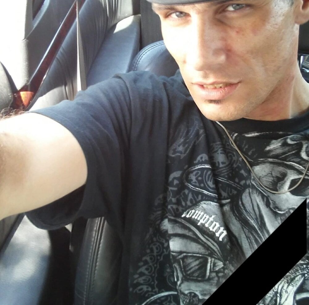 Live sex webcam photo for JetMcCloud #290298295