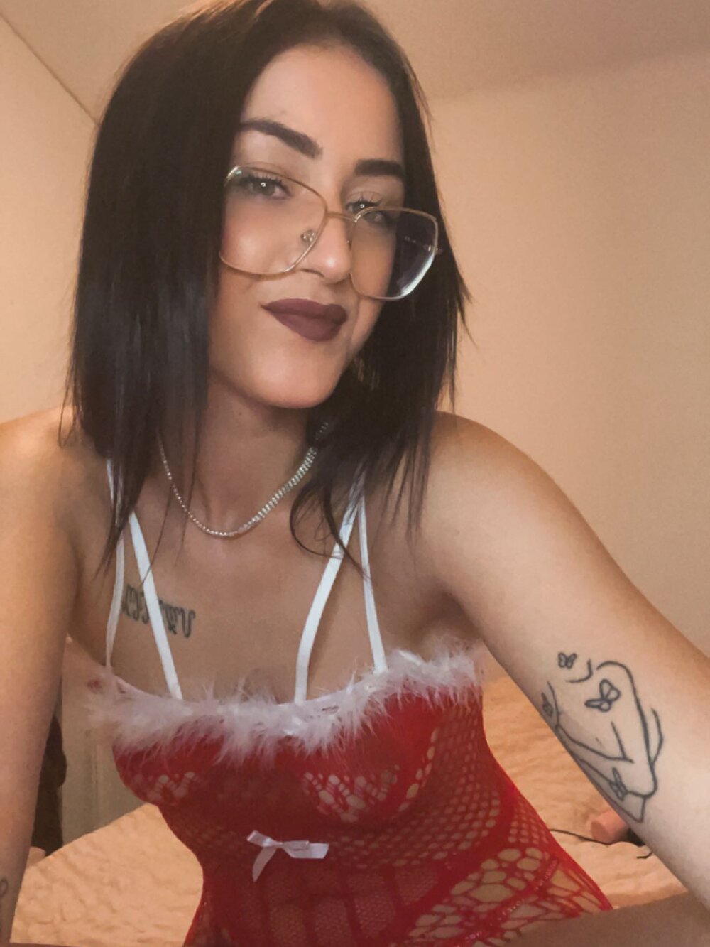 papillonseuse live cam model at StripChat