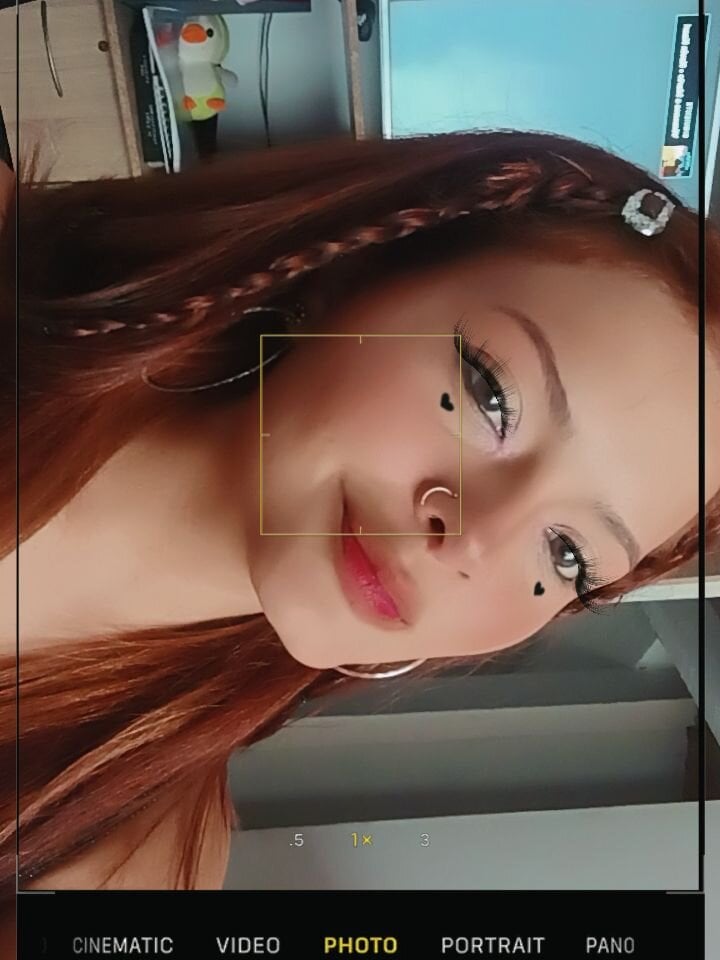 Zoe_22_ profile