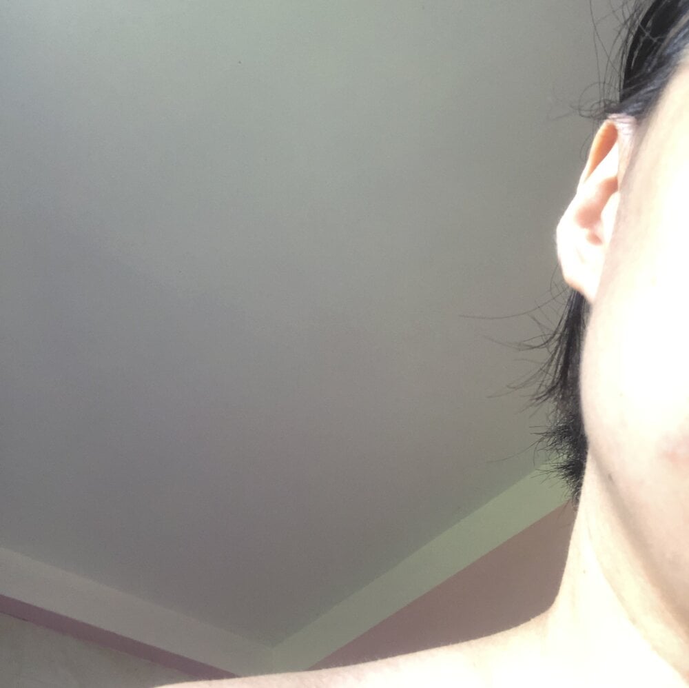 ppliup live cam model at StripChat