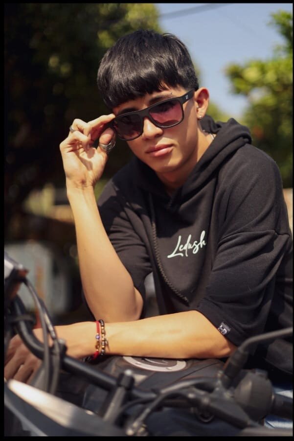 Troy_Daniels