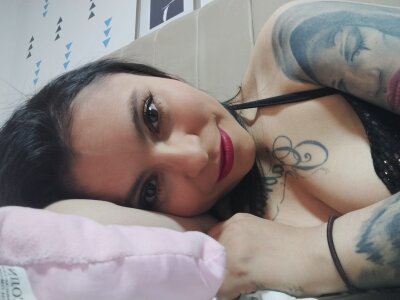 sara_allison from stripchat