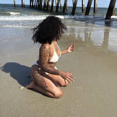 MissDesire0 - doggy style creampie