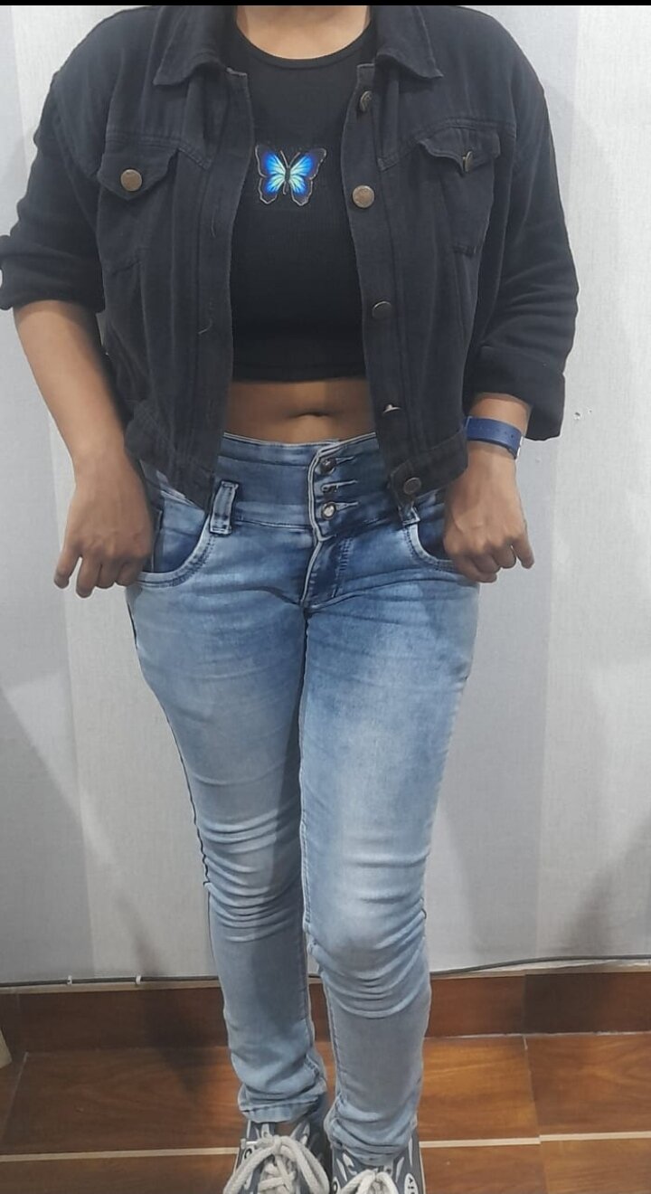 Sexey-Puja18