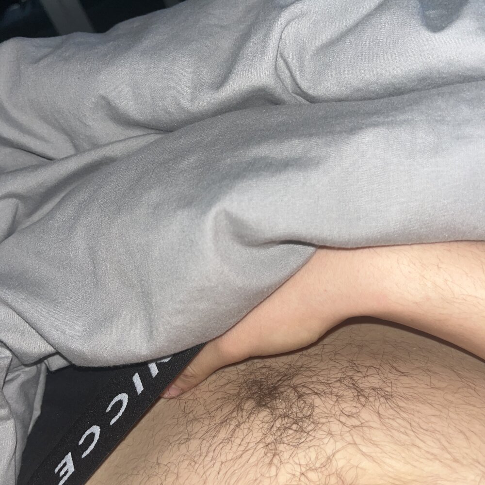 hwizz2506's Offline XXX Chat