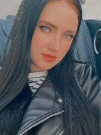 Chat XXX en directo de AlisaLives