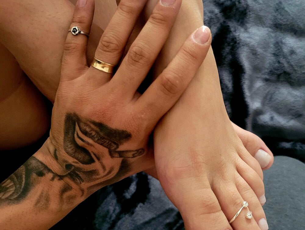 Omundosecretodixx_420's Offline XXX Chat