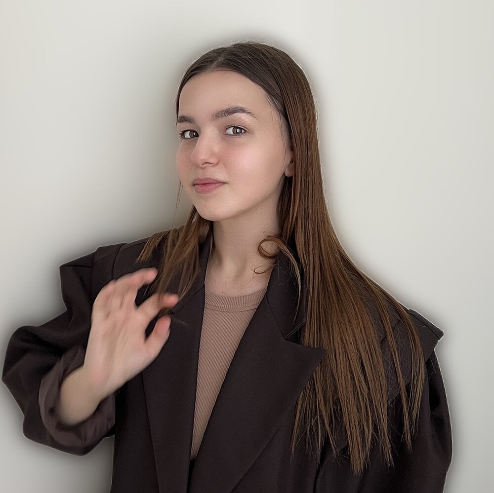 RomonaHouts profile