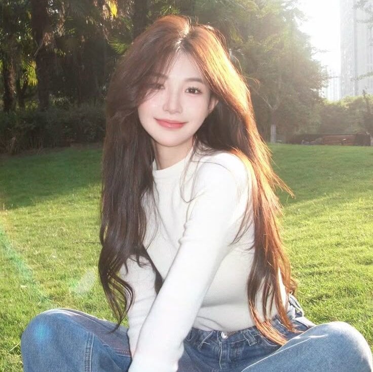 elivecams.com -meandyou- livesex profile in granny cams